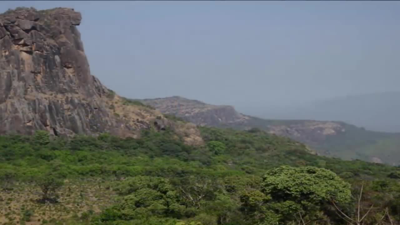 12000 Yr Old Mountain Sized Statue Found In Africa