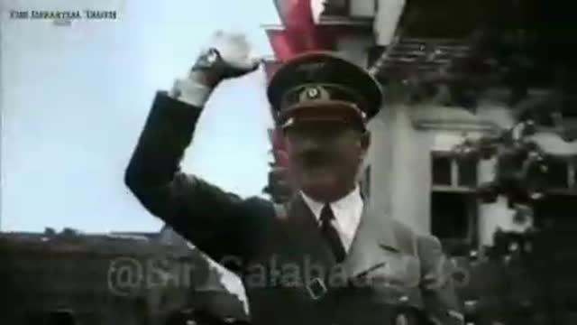 ADOLPH HITLER ESTAVA CERTO!