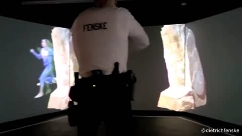 This is how some police officers train their reflexes