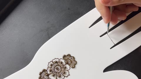 Simple Henna Design|mehndi design