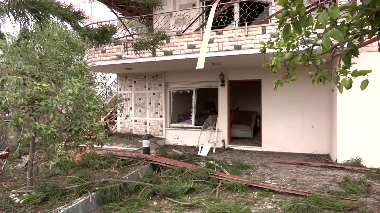 Hezbollah rockets damage houses and cause fires in Israel