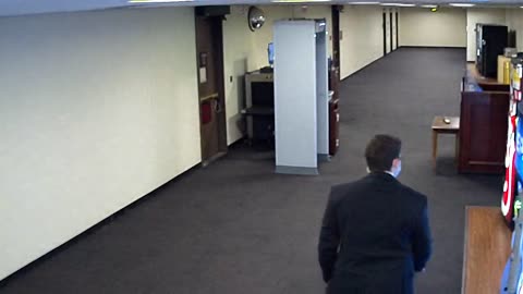 1425HSOBGRSouthElevatorGround_2021-01-06_20h20min02s613ms.mp4