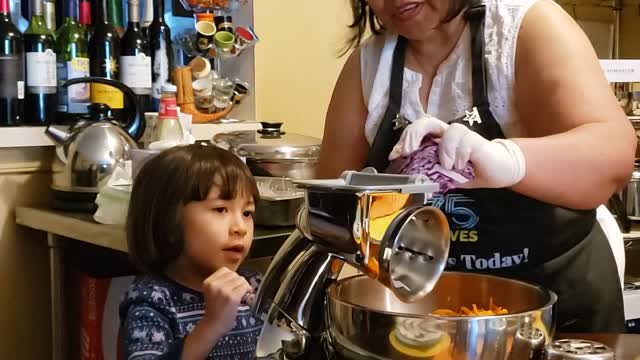 4 year old operating a Salad Master