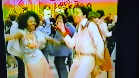 Soul Train Dancers 1975 Living For The Weekend (O'Jays)