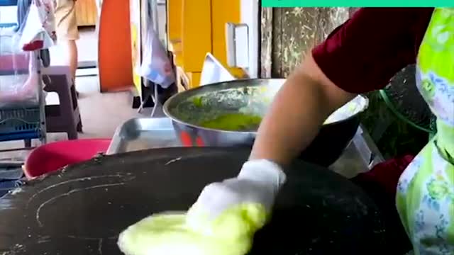 Watch Street Foods Look Like Around The World!