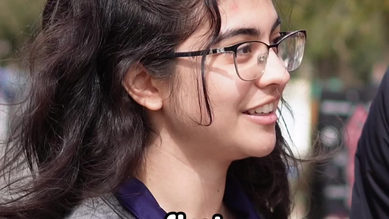 She's too smart to fall for it!
