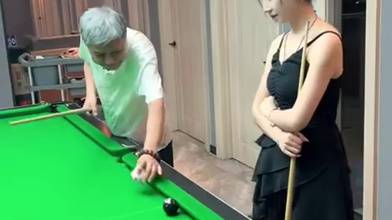 Viral Funny billiard Video