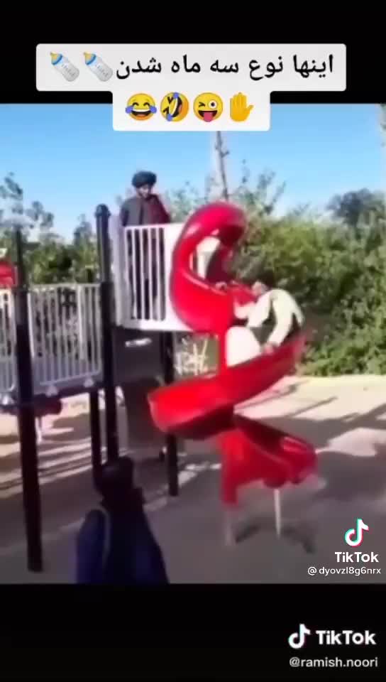 Images exclusives de l'arrivée du 1er Conseil des Ministres Talibans