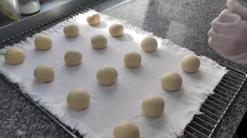 Design The Shape Of The Dough