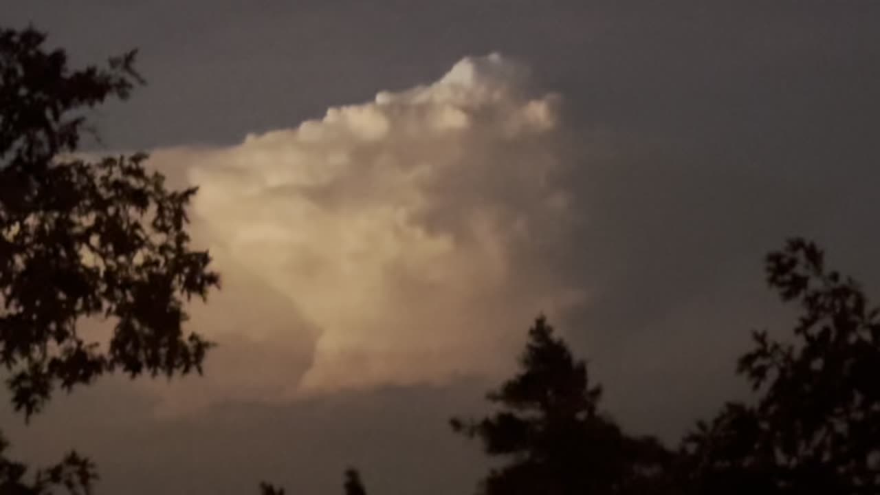 LIGHTNING STRIKES IN MOUNTAIN