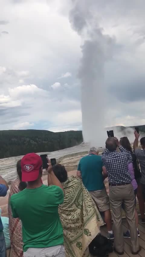 Steamboat Geyser