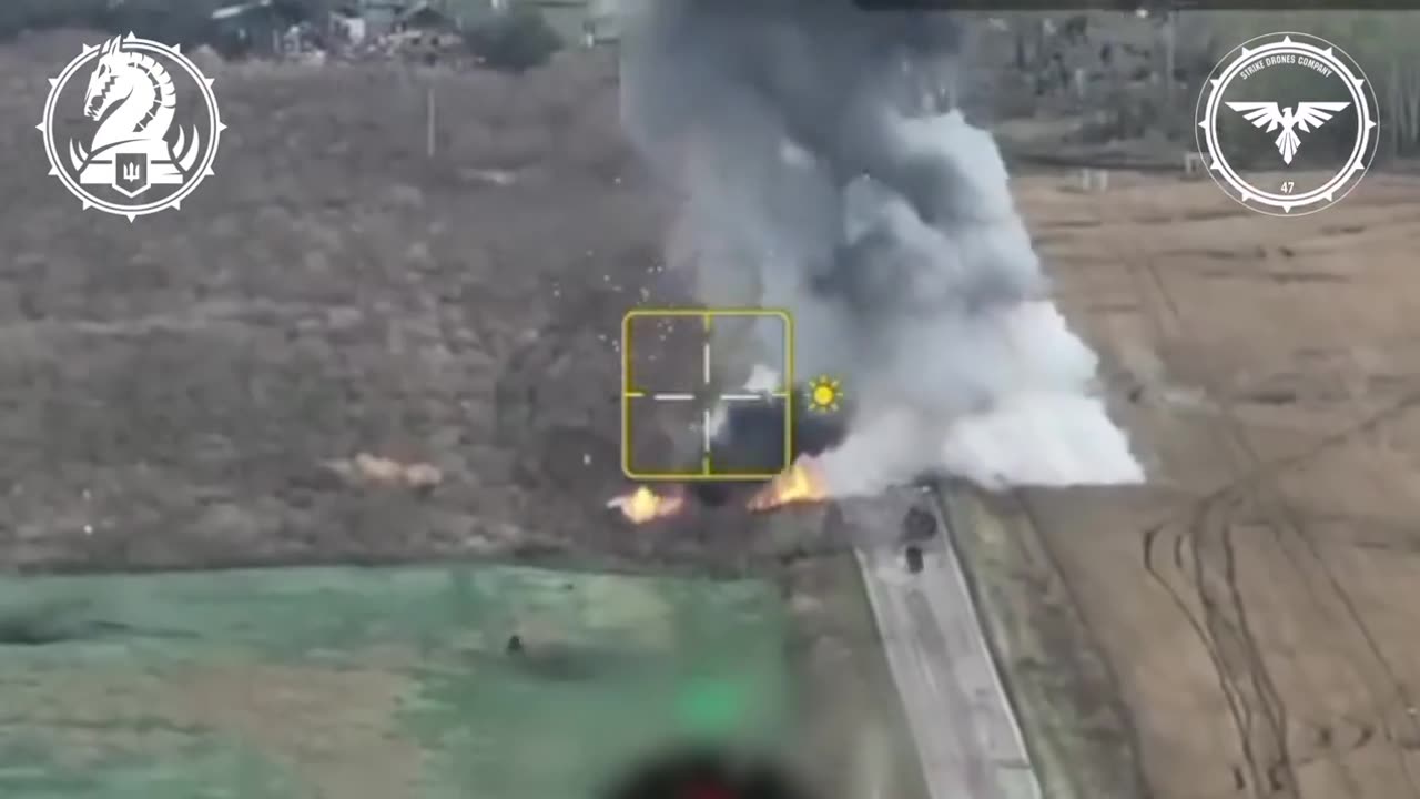 Russian BMP-3 gets hit by a Ukrainian FPV drone and explodes