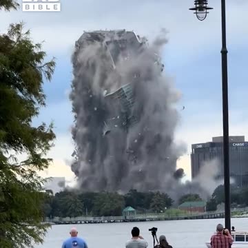 Capital One Building Implosion in Lake Charles 💣