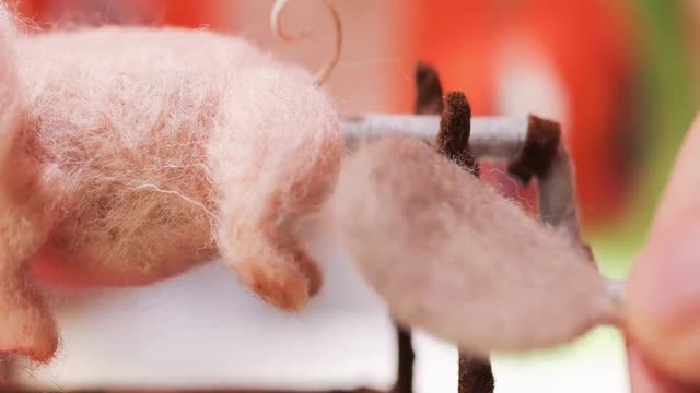Roast suckling pig Stop-motion animation