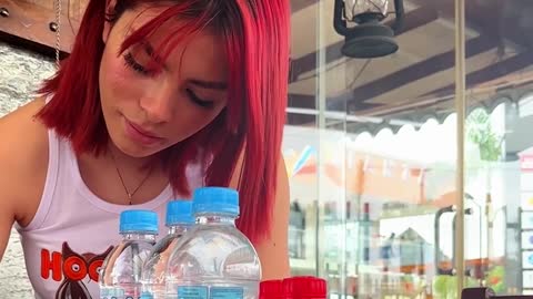 La Mesera de H00TER me Enamoró😍