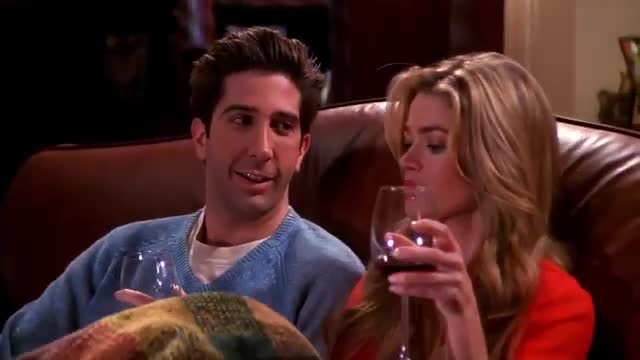 Friends - Ross's cousin Cassie (Denise Richards)