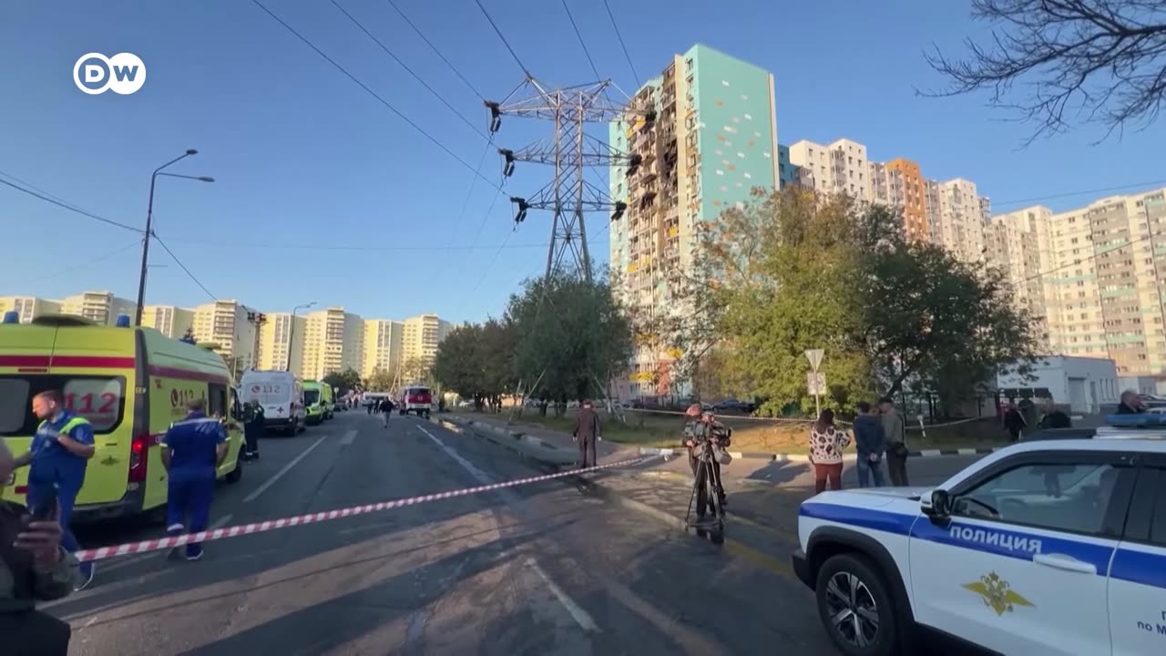 What are the Ukrainian drones targeting in Russia? | DW News