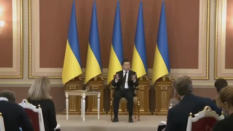 Zelenskiy: Ukraine needs $4-5 billion to "stabilize the economy" as a starter