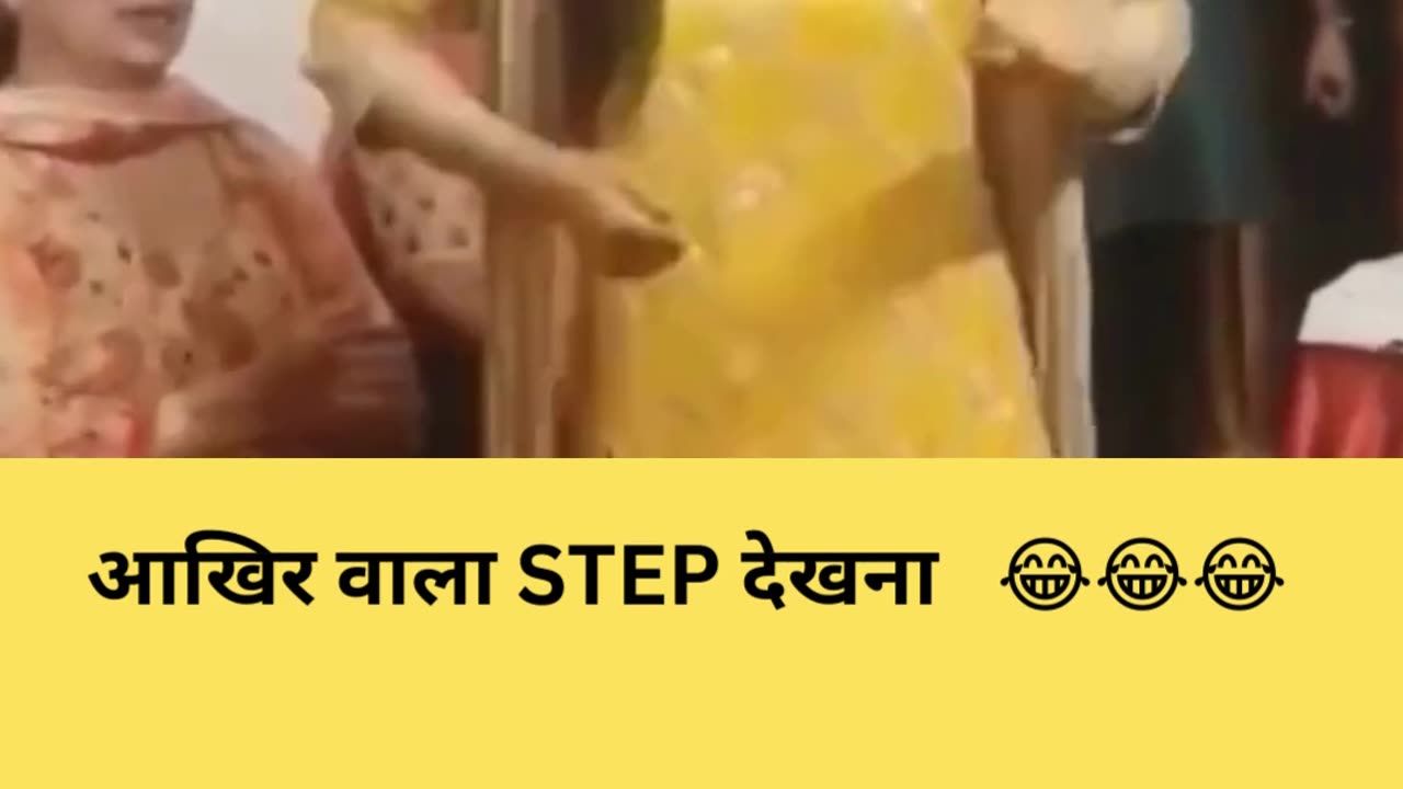 भाभी कैसे आएगी मजेदार गाना #shorts #youtubeshorts #funnyshorts #funnypeople #comedyvideo