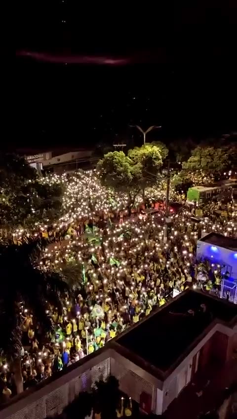 In Brazil, street blockades are being abandoned at the request of Jair Bolsonaro,