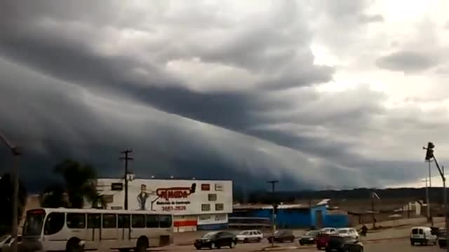 Weird Cloud Formation Before Storm