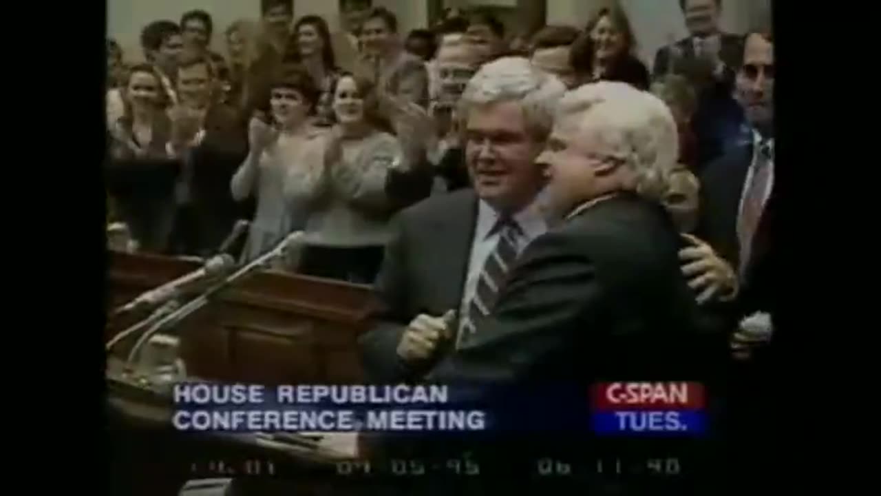 CHRIS FARLEY DOES NEWT GINGRICH IN FRONT OF CONGRESS - 1995