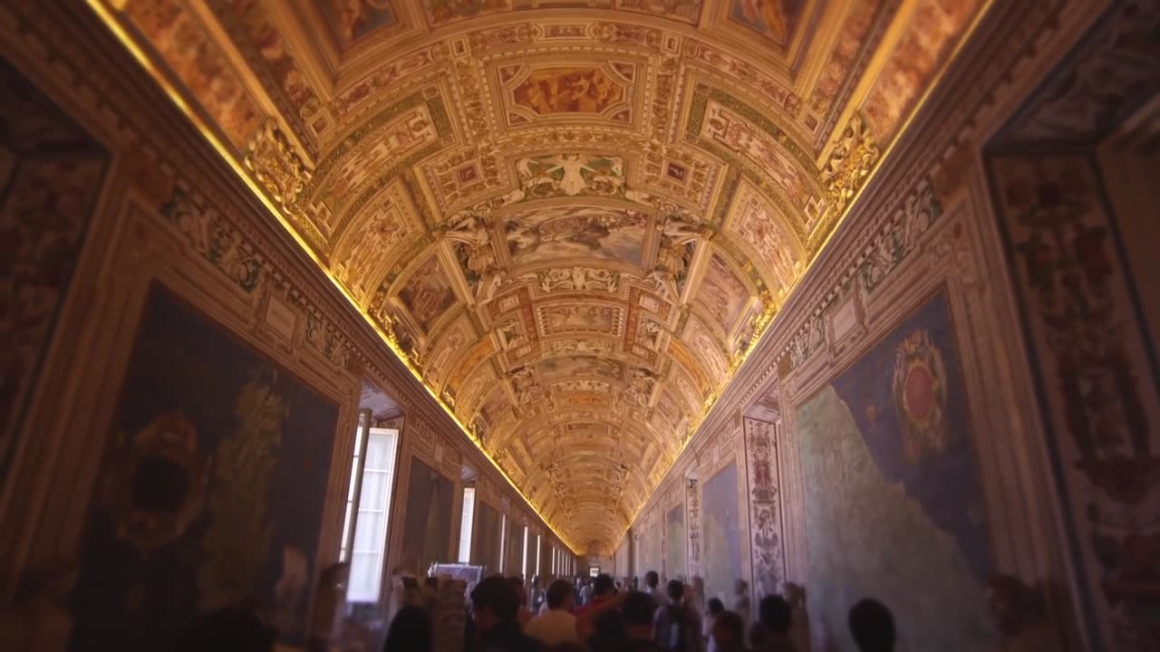 10 Top Tourist Attractions in Rome - Travel Video