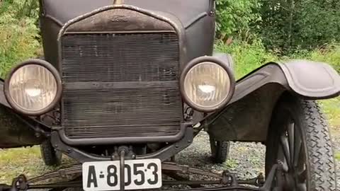 Details of vintage car appearance