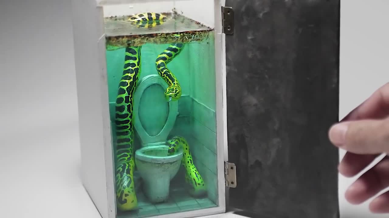 How To Make a Snake In The Toilet From Polymer clay