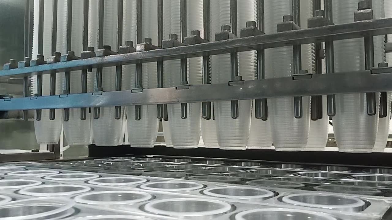 Glass water filling machine: problematic cup