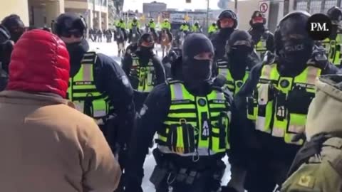 police bash protester with gun but slowed down video
