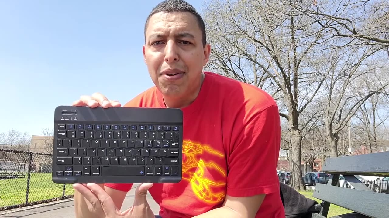 Protable Small Bluetooth Keyboard from TOHAKATA Product Review