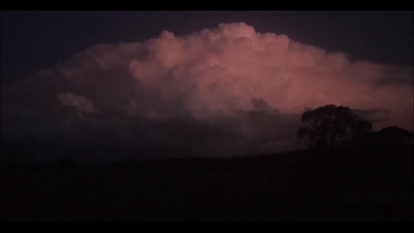 A beautiful thundercloud.