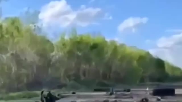 +18 Disturbing Video showing dead and wounded