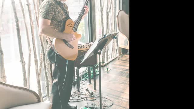 Latin Guitarist Noel Schwenk ava Quartet with Vocals, Trio, Duo, & Solo