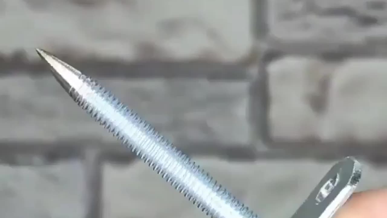 Lifehack great idea to cut a whole in the wall