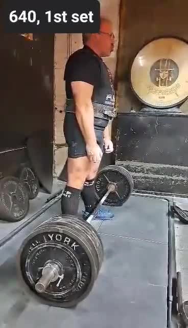 640 lb DL