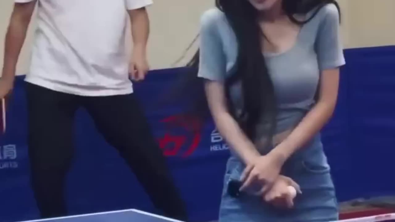 Beautiful girl watching you to play table tennis😍