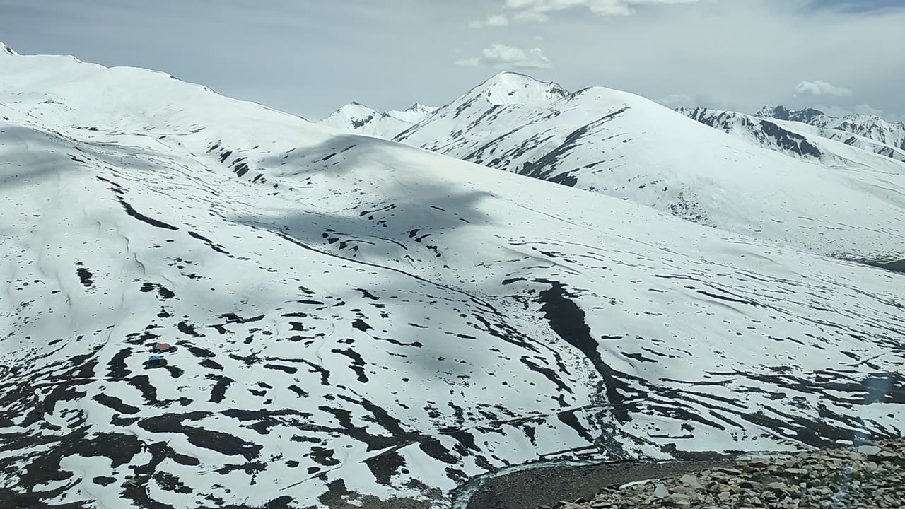 Mountain Babusar top