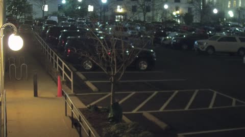 1671HQOB01NorthwestWalkway_2021-01-06_00h17min53s407ms.mp4