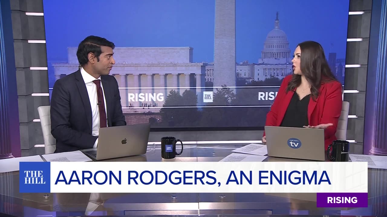 Aaron Rodgers PUSHED To The Political Right; OPENS UP On LOSING Family & Friends Over His Views