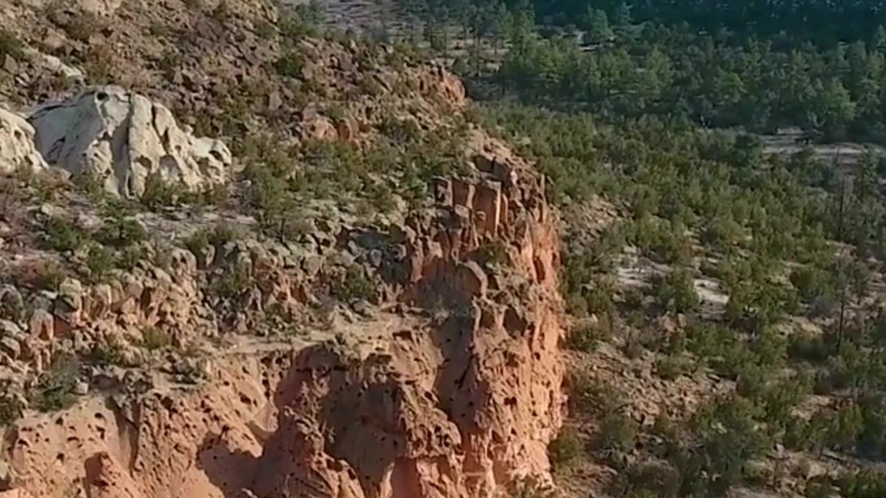 Reverse Flight Along the New Mexico Canyon Cliffs Drone short