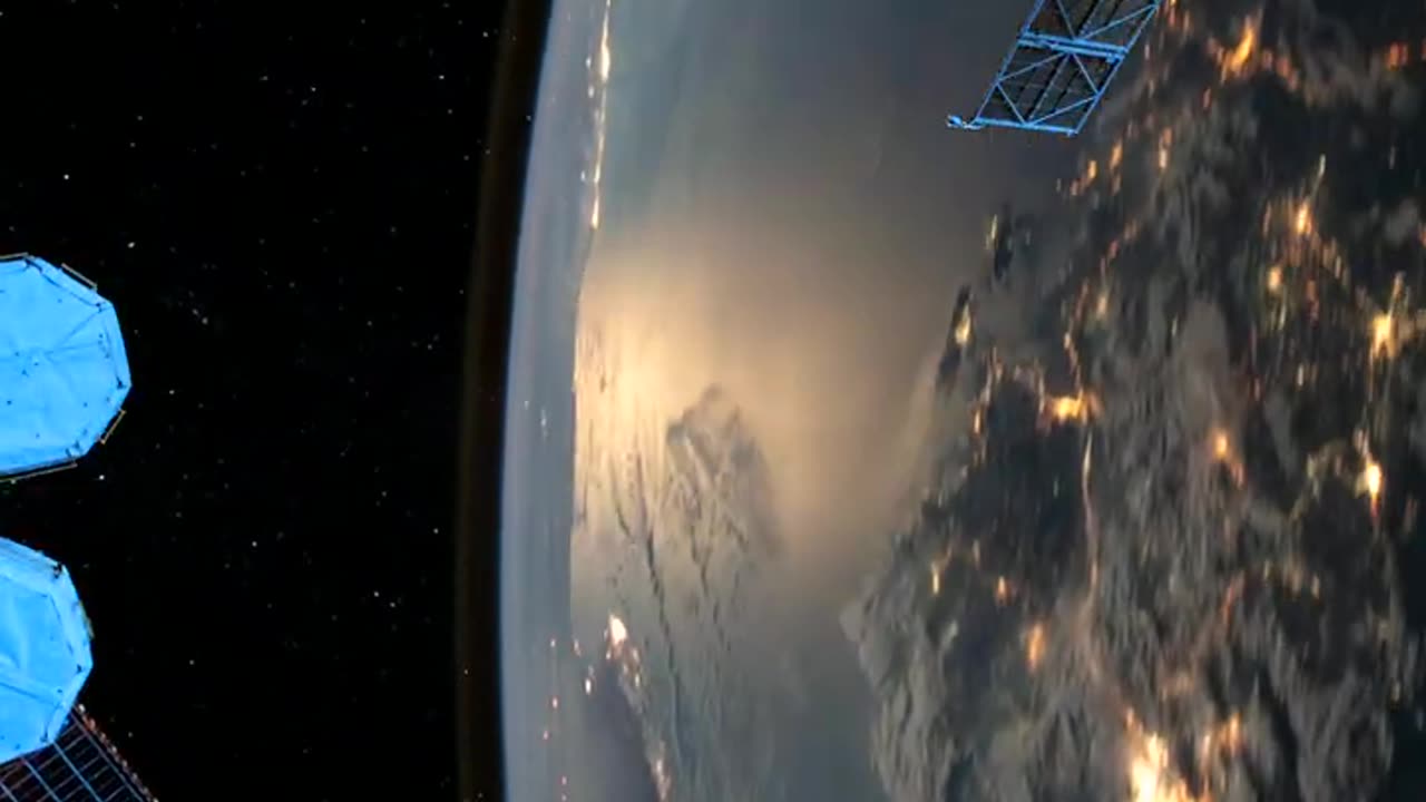 La Tierra, la ISS y el Sol en un mismo video