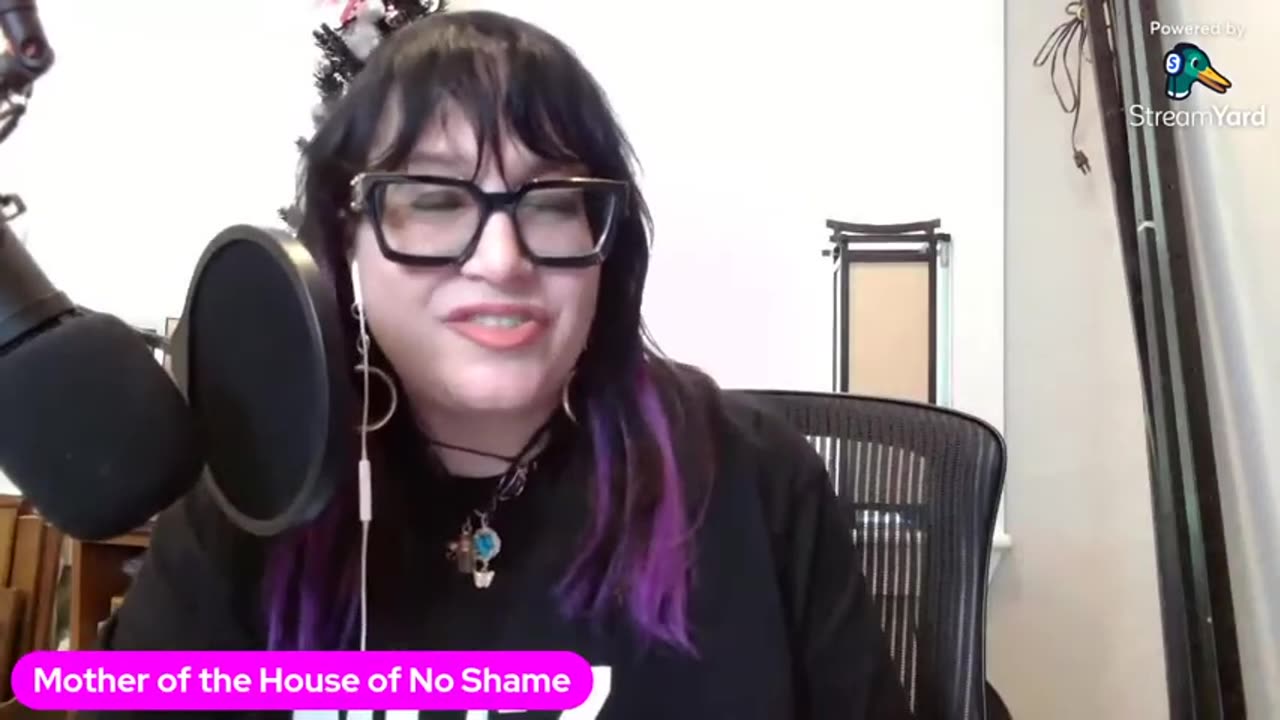 DCMG: WOMEN TO AVOID