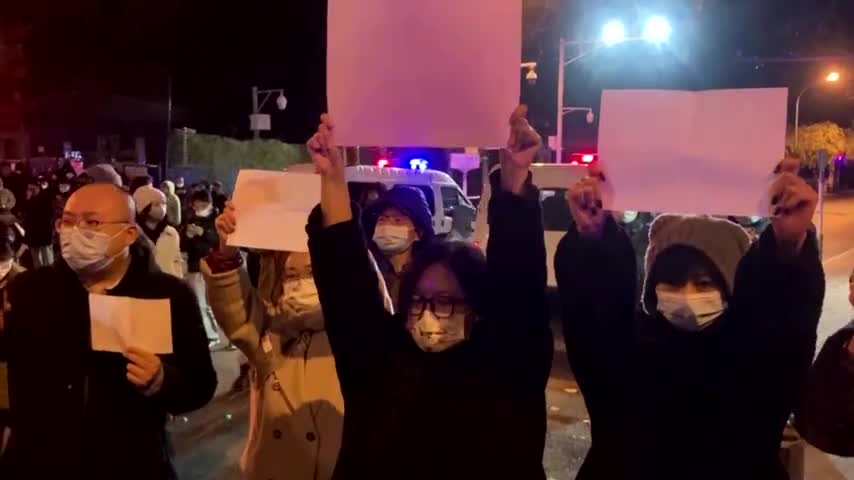 Beijing COVID protest continues late into night