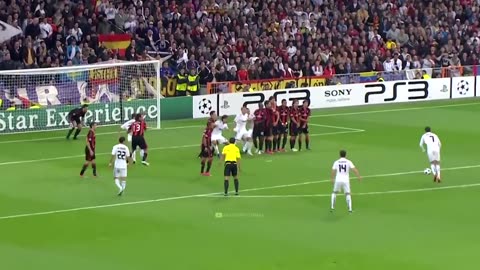 The Day Cristiano Ronaldo and Ronaldinho Met For The First Time