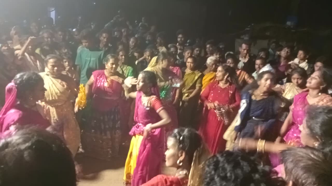 Jampalakidi jari mitai telugu hindi English