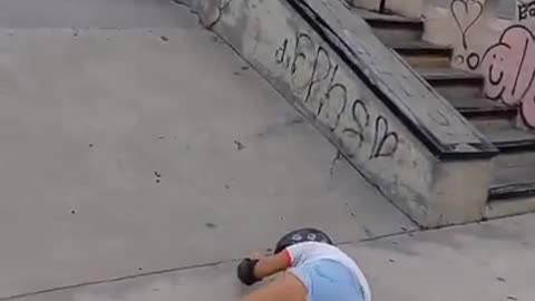 inexperienced skater falling