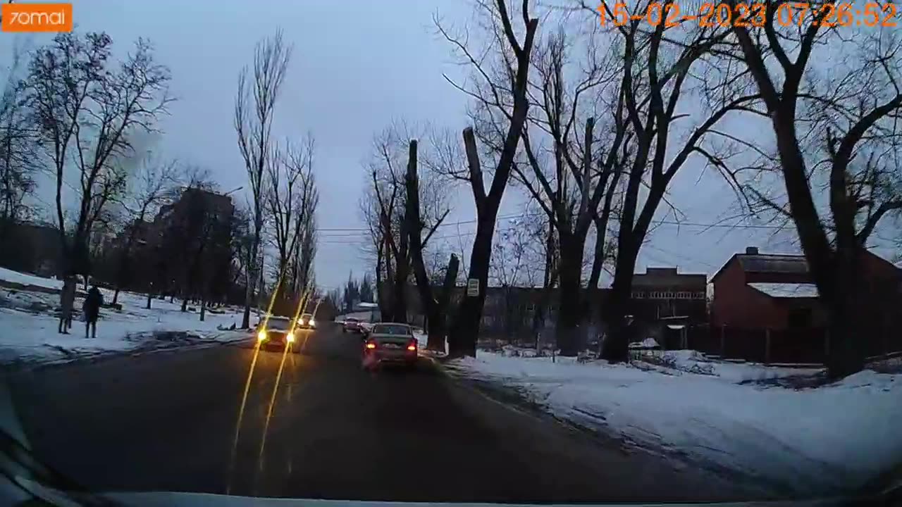 Video of Ukrainian missile exploding in residential neighborhood in Makiivka