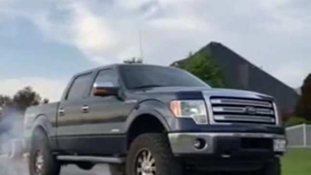 069 Ford F Ecoboost lift on s Burnout